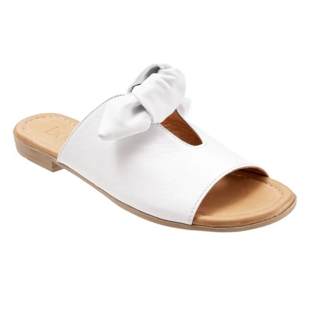 Bueno Bow Tie Sandal Flat, Joley Style in Lavender